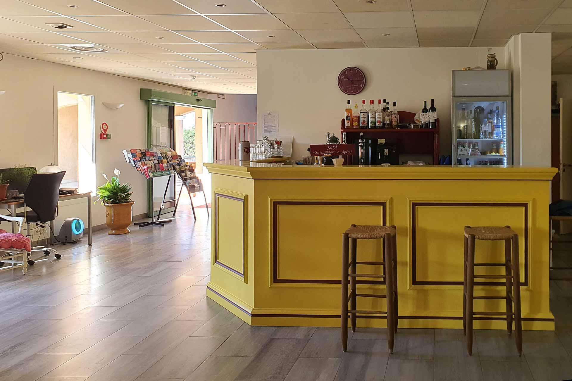 Terriciae Aux Portes De Les Alpilles Hotel 3*