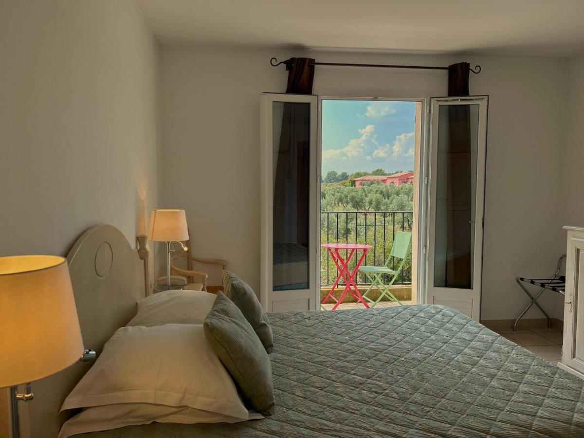 Terriciae Aux Portes De Les Alpilles
