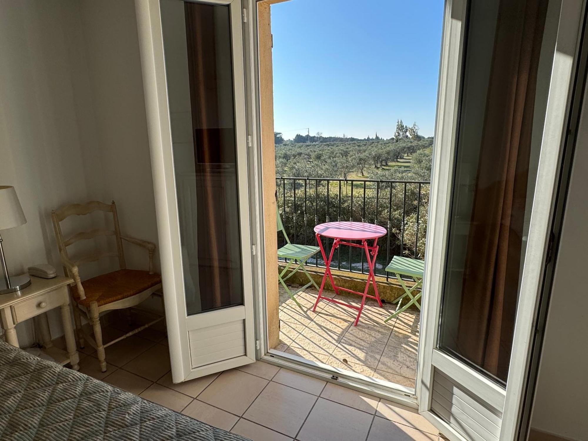 Terriciae Aux Portes De Les Alpilles Hotel